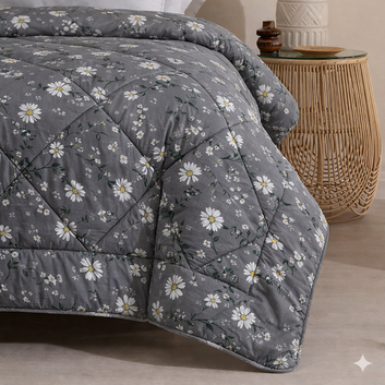 7 Pcs Quilted Comforter Set 401